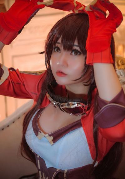 《艳美2》动漫在线