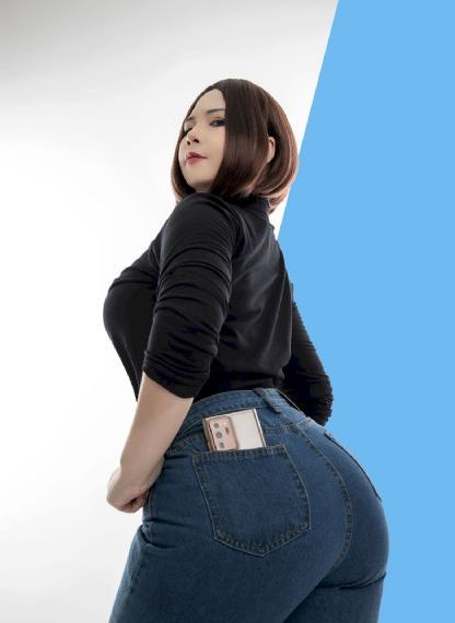 丰满女老板bd高清2