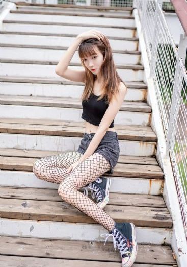 男生操女生.