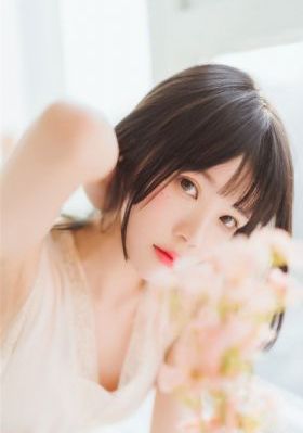 漂亮的小婊孑2